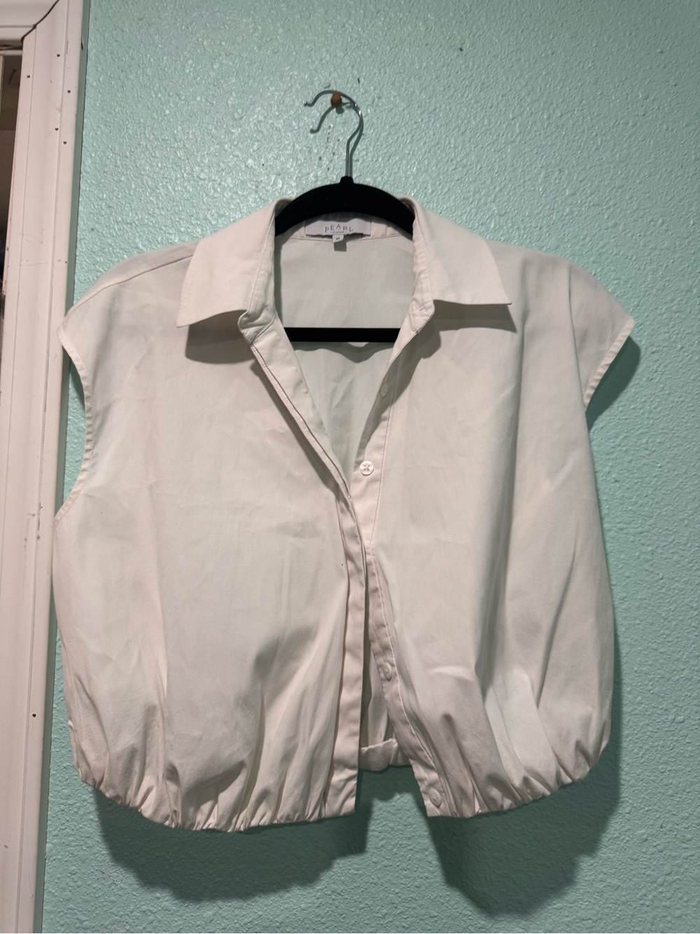 Pearl By Lela Rose Sleeveless Collared Button-Front Blouse in White
